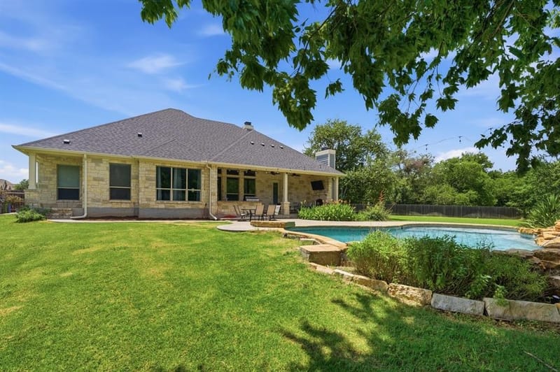 8 Freedom Court, Waco TX 76708 - Photo 3