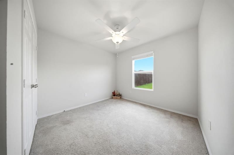 325 Hopson Street, Van Alstyne TX 75495 - Photo 14