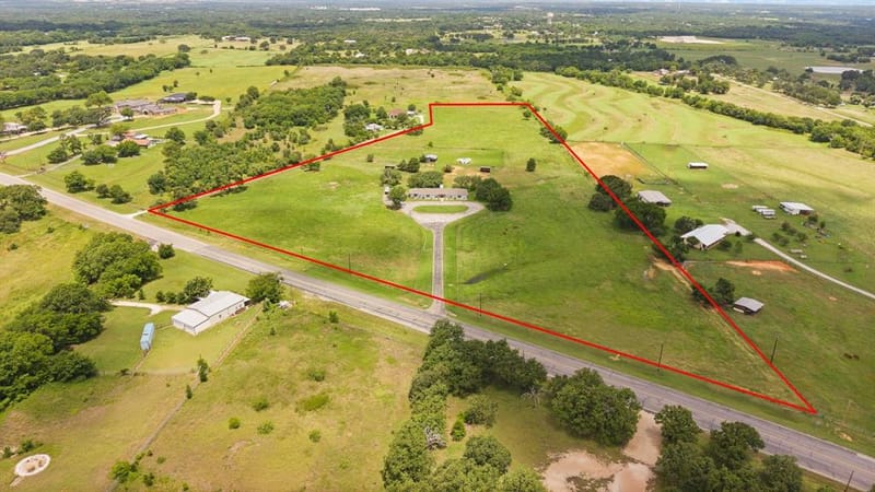 3001 E Fm 4, Cleburne TX 76031