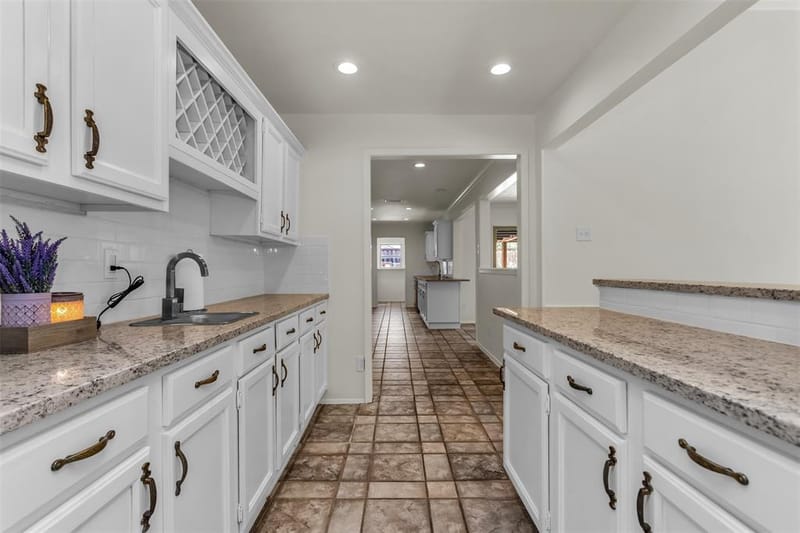5009 Middleton Circle, The Colony TX 75056 - Photo 14