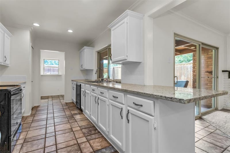 5009 Middleton Circle, The Colony TX 75056 - Photo 15