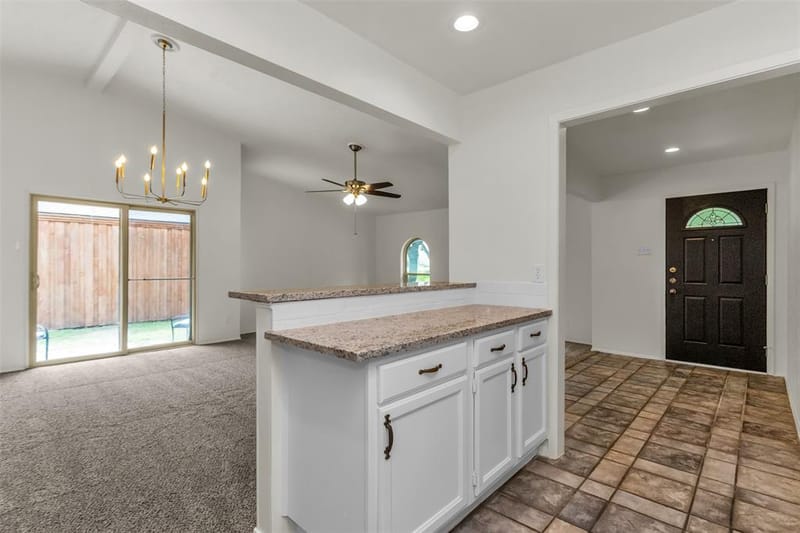 5009 Middleton Circle, The Colony TX 75056 - Photo 4