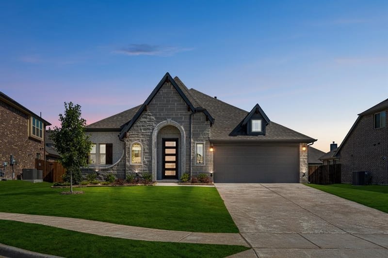 916 Greenleaf Court, Anna TX 75409 - Photo 2