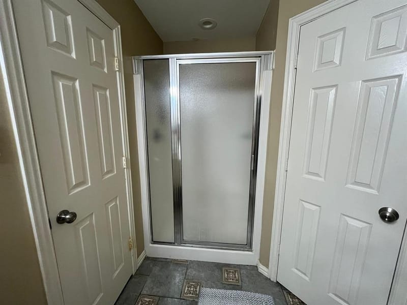 747 E 6th Street, Krum TX 76249 - Photo 11
