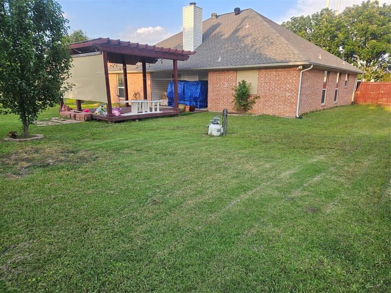 747 E 6th Street, Krum TX 76249 - Photo 19