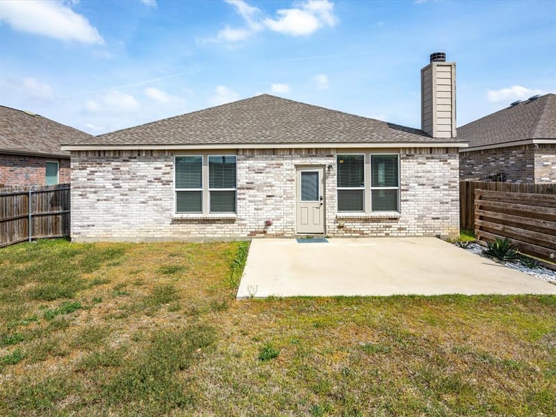 8213 Wildwest Drive, Fort Worth TX 76131 - Photo 18