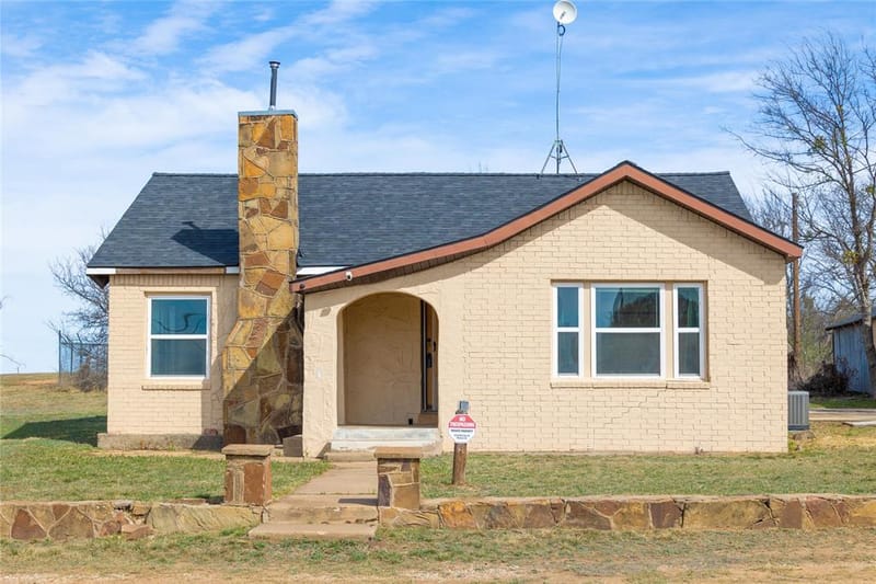 9224 Highway 279, Brownwood TX 76801 - Photo 2