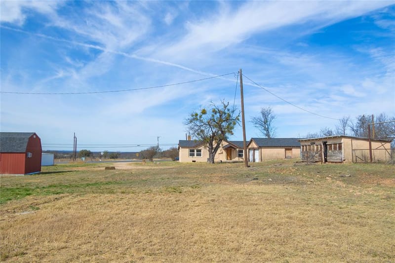 9224 Highway 279, Brownwood TX 76801 - Photo 24