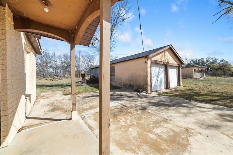 9224 Highway 279, Brownwood TX 76801 - Photo 25