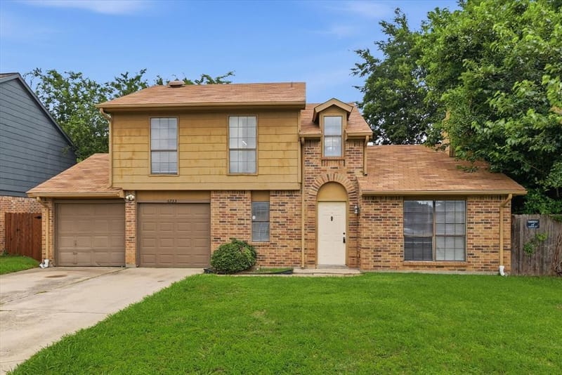6733 Dandelion Drive, Fort Worth TX 76137 - Photo 2