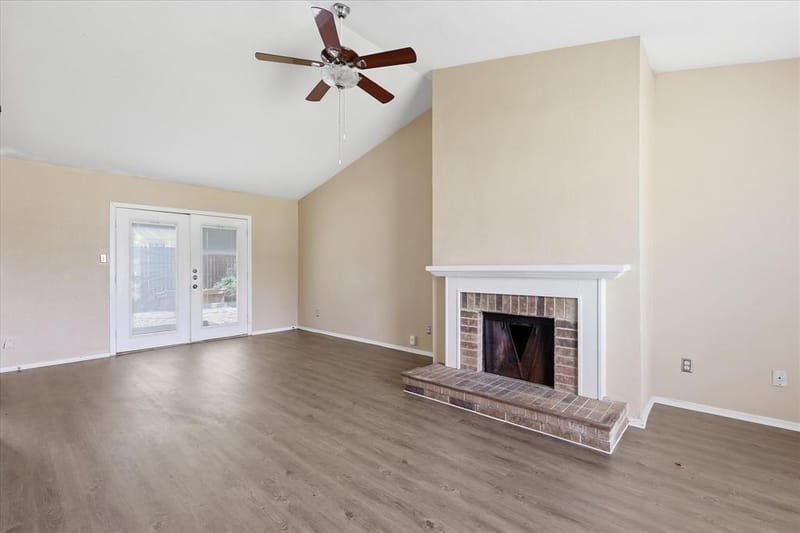 6733 Dandelion Drive, Fort Worth TX 76137 - Photo 6