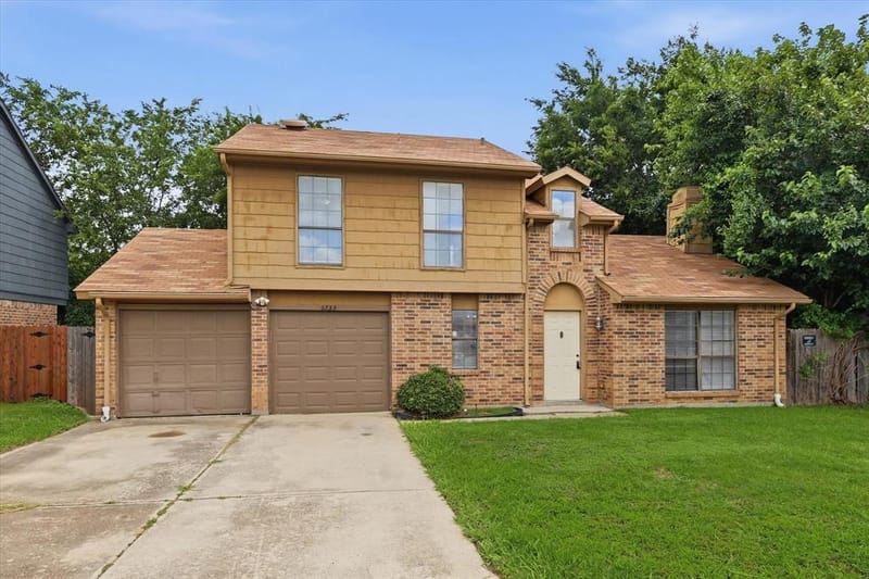 6733 Dandelion Drive, Fort Worth TX 76137 - Photo 3