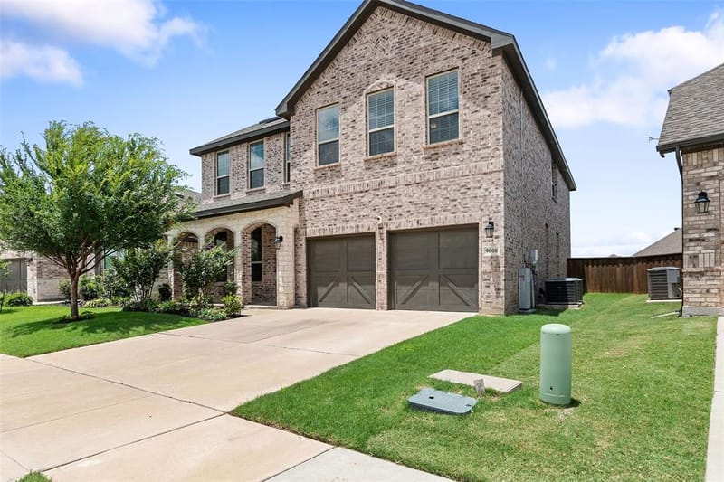 9008 Cattle Herd Drive, Fort Worth TX 76123 - Photo 4