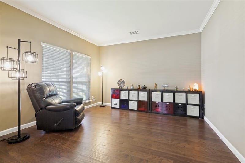 4809 Parnell Lane, Plano TX 75024 - Photo 3