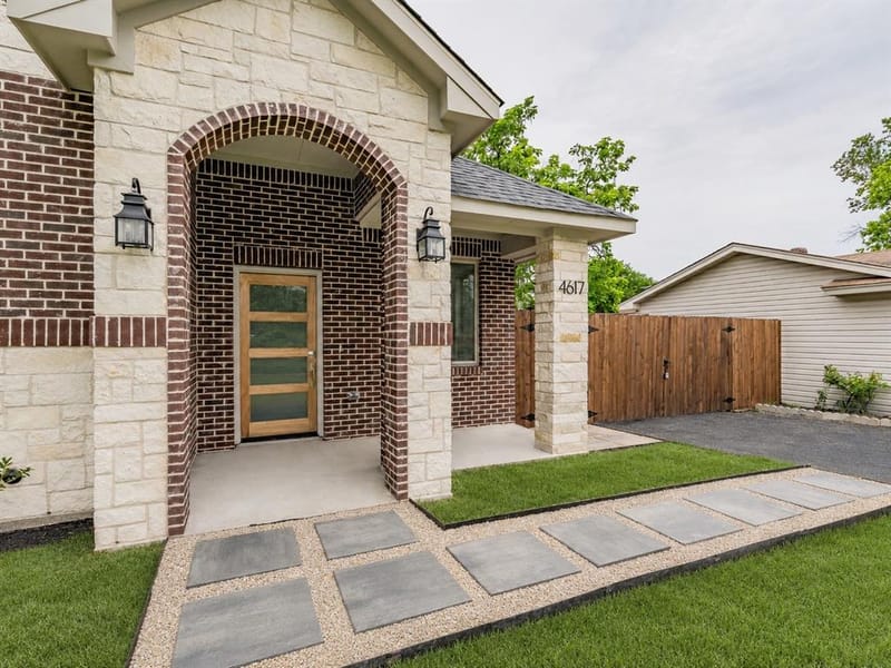 4617 Merida Avenue, Fort Worth TX 76115 - Photo 2