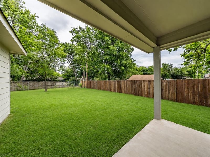4617 Merida Avenue, Fort Worth TX 76115 - Photo 32