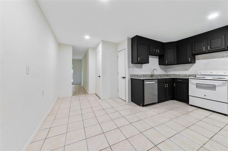 5202 Longhorn Trail, Garland TX 75043 - Photo 28