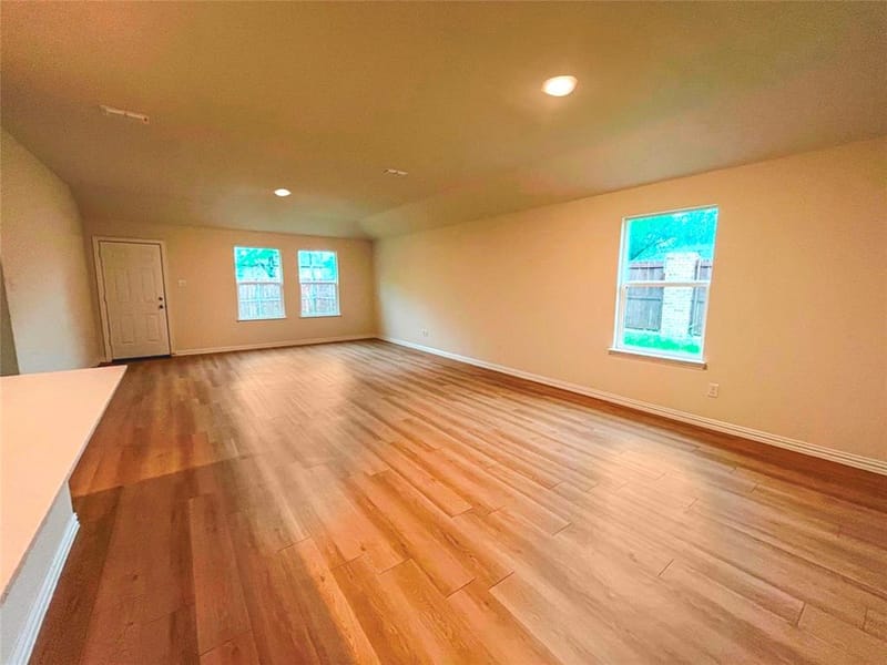 102 Doma Avenue, Greenville TX 75402 - Photo 4