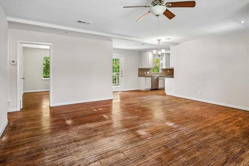 10850 Sharondale Drive, Dallas TX 75228 - Photo 2