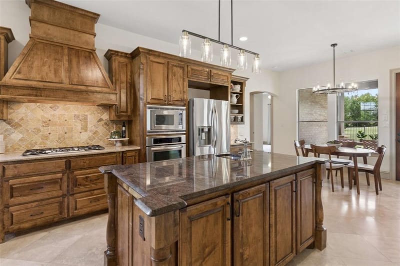 4598 Lake Breeze Drive, McKinney TX 75071 - Photo 6
