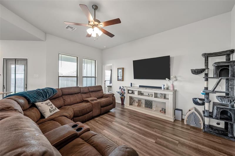 11100 Solar Street, Waco TX 76655 - Photo 6