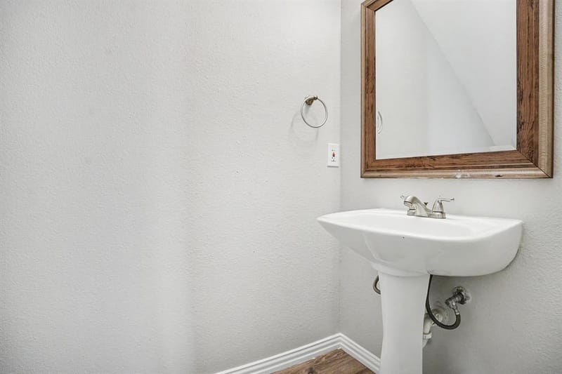 3164 Saint Dominic Circle, Dallas TX 75233 - Photo 19