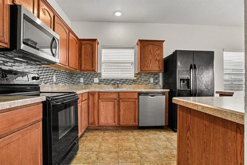 4000 Freedom Street, Heartland TX 75126 - Photo 8