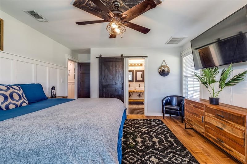320 English Court, Springtown TX 76082 - Photo 55