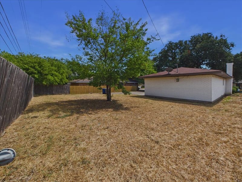 1211 Robin Glen Drive, Dallas TX 75232 - Photo 28
