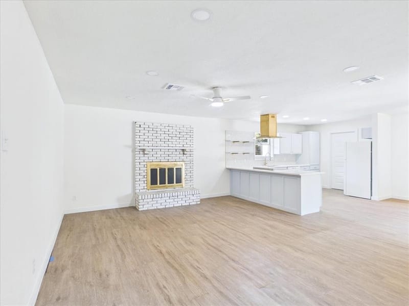 1211 Robin Glen Drive, Dallas TX 75232 - Photo 9