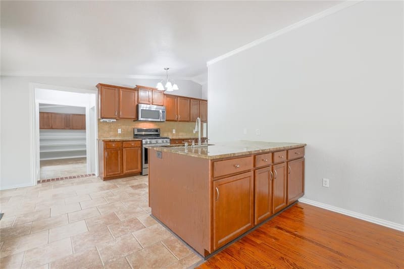 2708 Cedar Point Drive, Waco TX 76710 - Photo 15