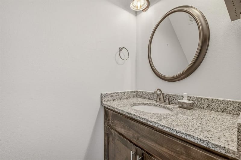 745 N Miller Avenue, Stephenville TX 76401 - Photo 14