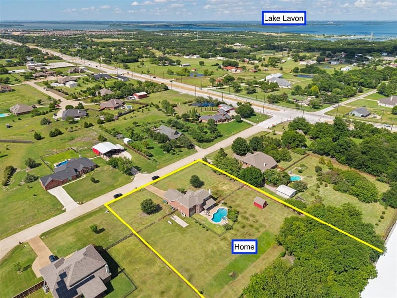 2305 Silver Maple Drive, St. Paul TX 75098