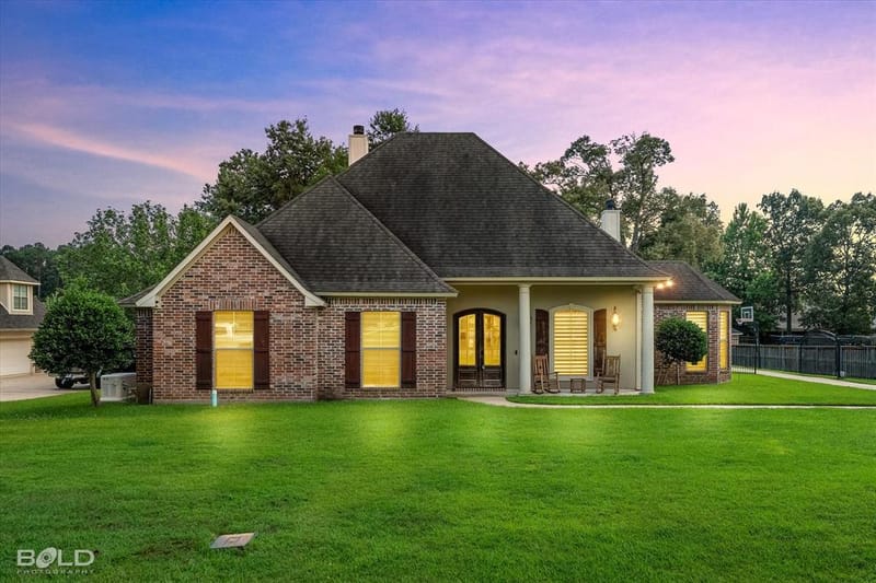 2220 Forest Hills Boulevard, Haughton LA 71037