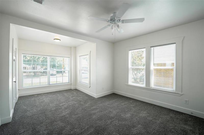 924 E Leuda Street, Fort Worth TX 76104 - Photo 7