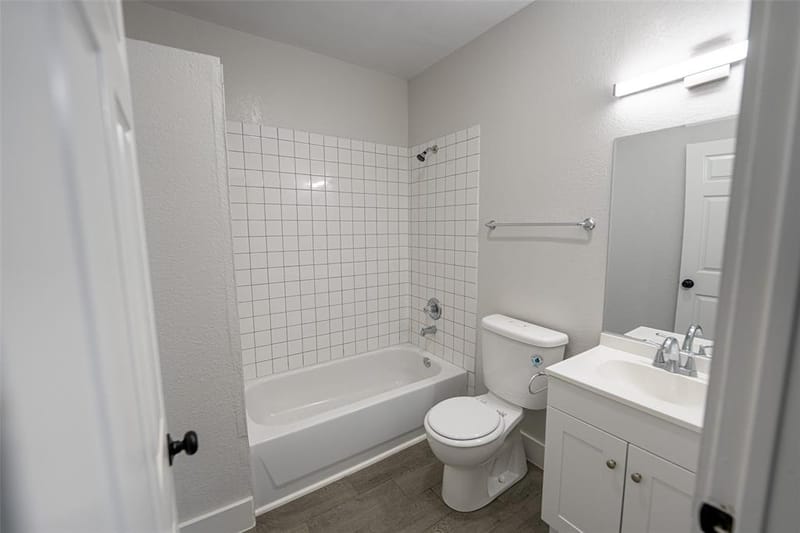 924 E Leuda Street, Fort Worth TX 76104 - Photo 10