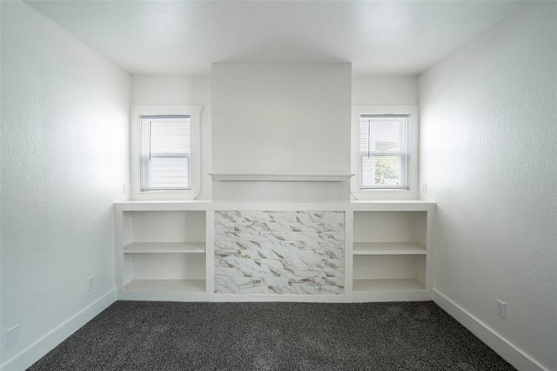 924 E Leuda Street, Fort Worth TX 76104 - Photo 4