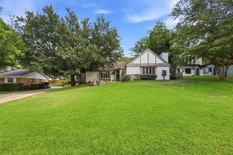 240 Timberlake Drive, Azle TX 76020 - Photo 37