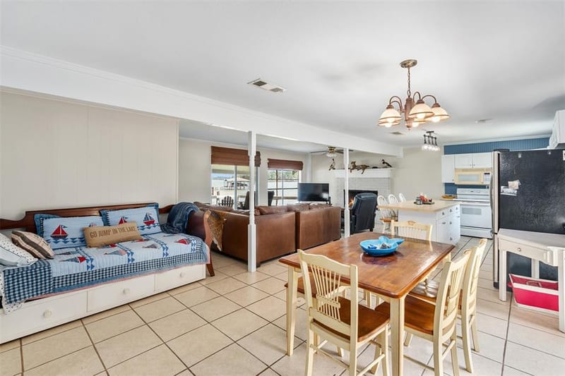 1725 Oak Shore Drive, Tool TX 75143 - Photo 6