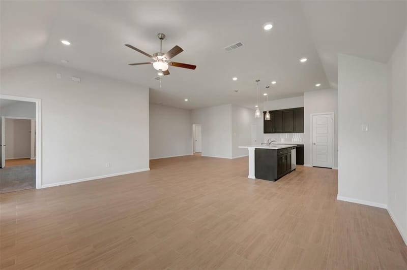 160 Hudson Lane, Justin TX 76247 - Photo 20