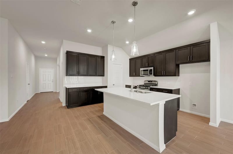 160 Hudson Lane, Justin TX 76247 - Photo 11