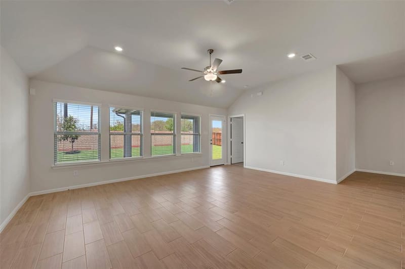 160 Hudson Lane, Justin TX 76247 - Photo 19