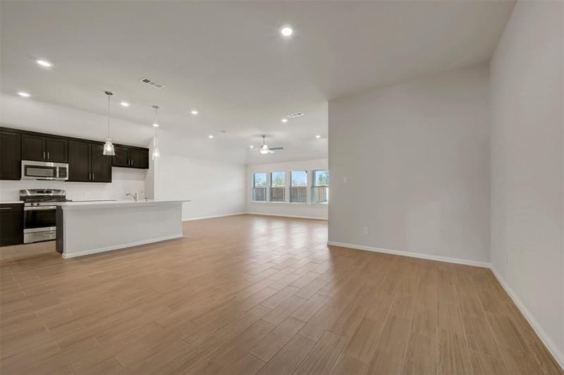 160 Hudson Lane, Justin TX 76247 - Photo 4