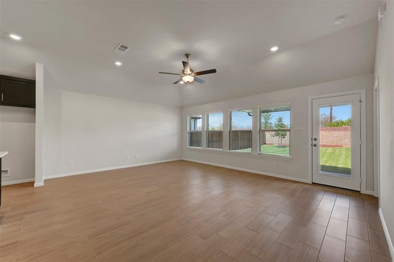 160 Hudson Lane, Justin TX 76247 - Photo 21