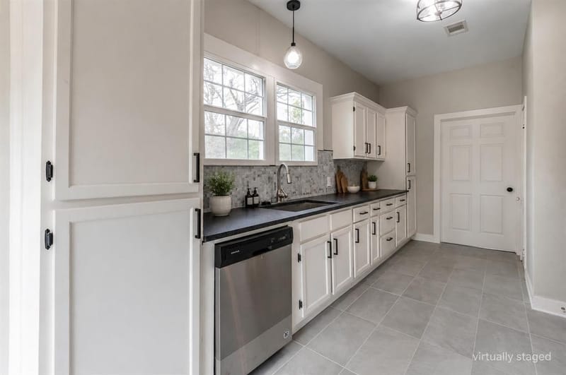 216 N Ricketts Street, Sherman TX 75092 - Photo 10