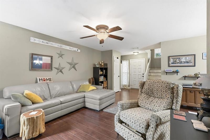 246 Mccarley Place, McKinney TX 75071 - Photo 4
