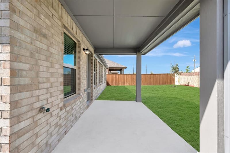 110 Rockwood Lane, Justin TX 76247 - Photo 36