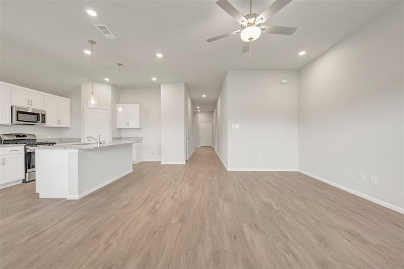 110 Rockwood Lane, Justin TX 76247 - Photo 14