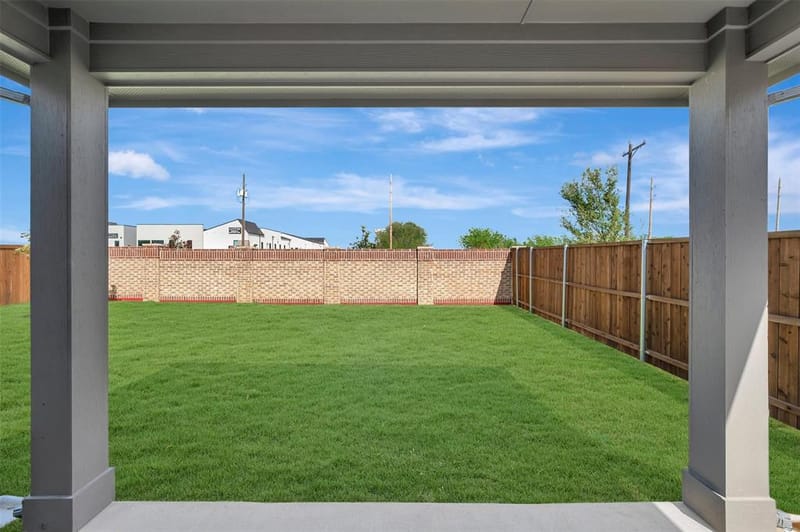 110 Rockwood Lane, Justin TX 76247 - Photo 35