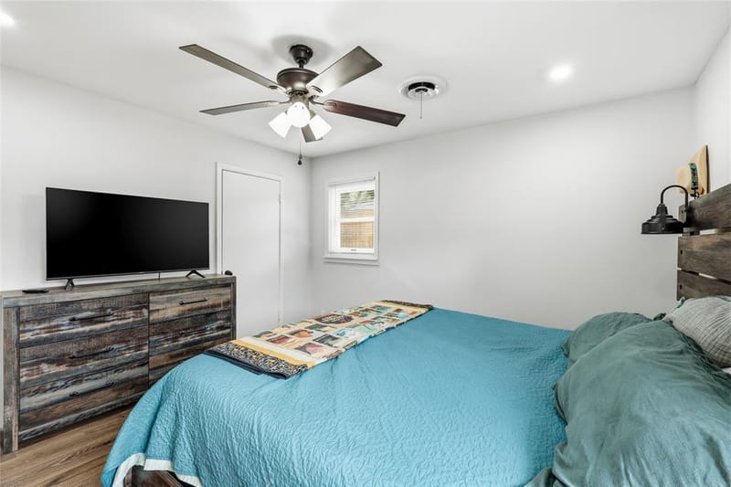 588 Pine Street, Lewisville TX 75057 - Photo 27